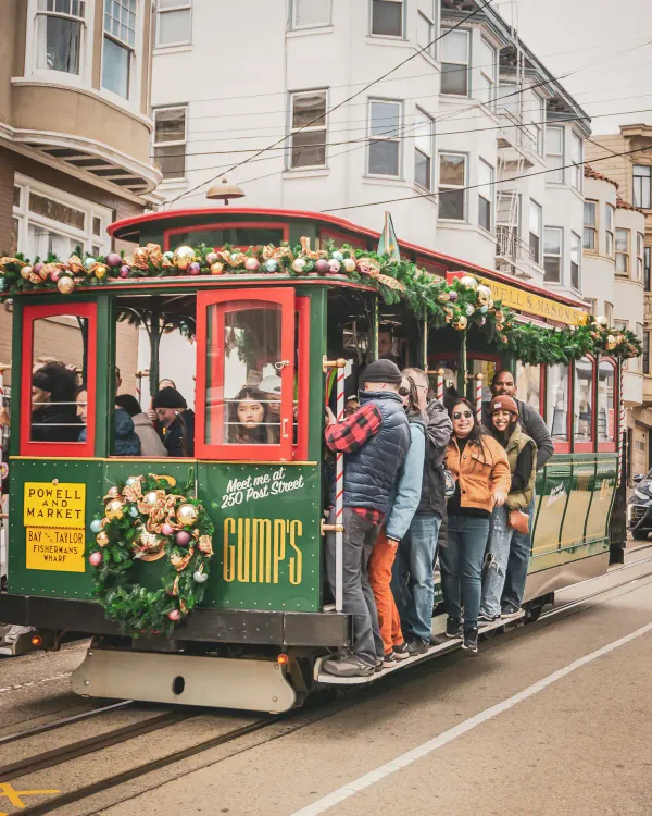 Outdoor team building activities in San Francisco