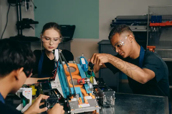 Top 5 Team Building Ideas for Engineering Teams