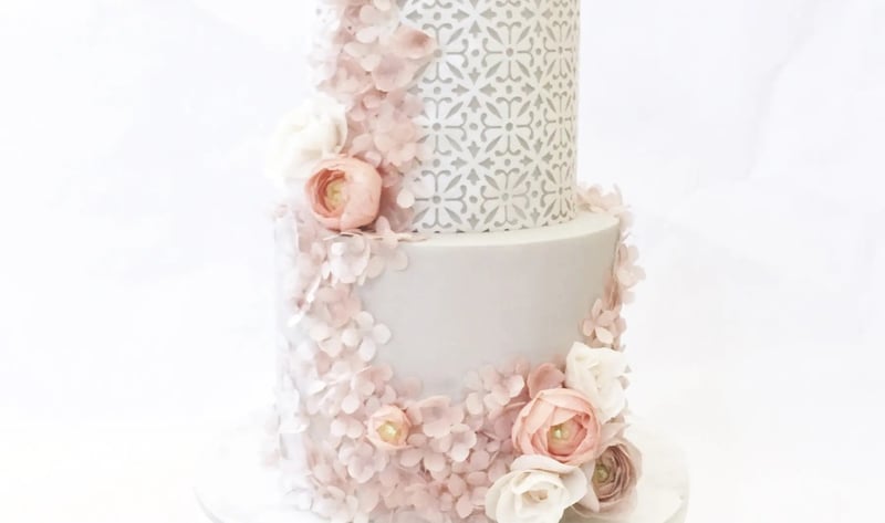 Custom Wedding Cupcakes with Vegan and Gluten-Free Options – Bakeries