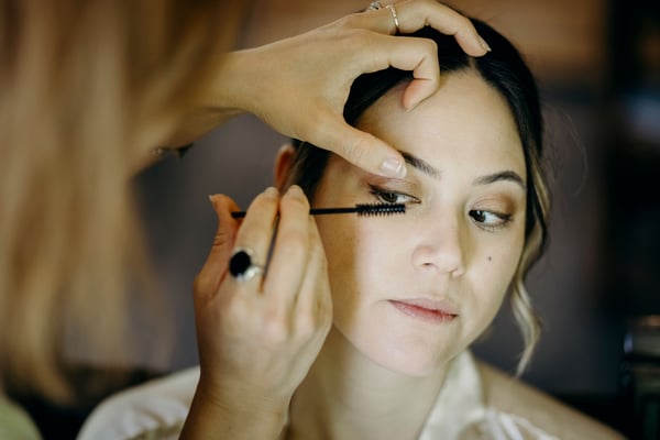 Traditional Bridal Makeup Service with False Lashes Included – Beauty