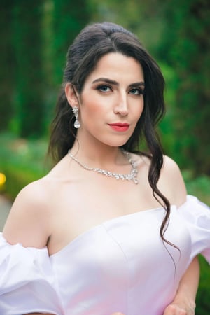 Bridal Hair and Makeup Trial Combo for a Pre-Wedding Day – Beauty