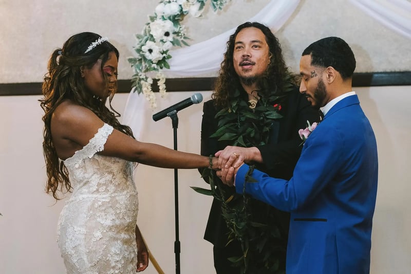 Hawaiian Vow Renewal Ceremony With Ti Leaf Handfasting Ritual – Officiants