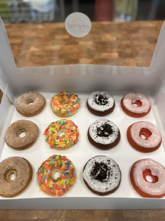 Regular Mochi Donut Dessert Box for Midsize Party Catering – Bakeries