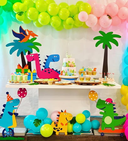 Dinosaur Party Dessert Table Setup – Decoration