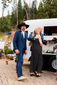 Full Service Mobile Bar Package with Signature Cocktails – Bar Services