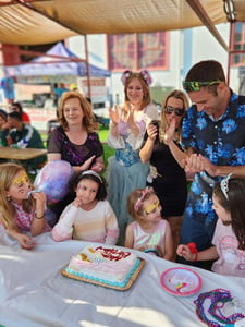 Balloon Twister and Body Artist for Kids Birthday and Birthday – Entertainers
