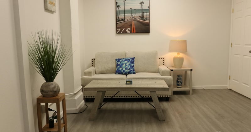 Flexible Creative Studio with Green Screen and Soundproof Room – Venues in Oakland