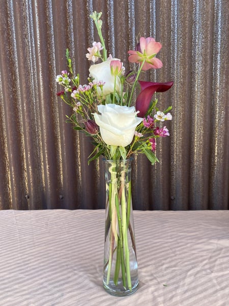 Farm Grown Wedding Flowers for a Small Bridal Party and One Table – Florists – photo 3