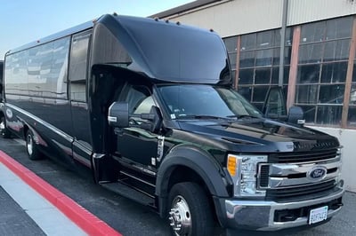 27-Passenger Mini-Coach Rental for Event and Tour Transport – Transportation
