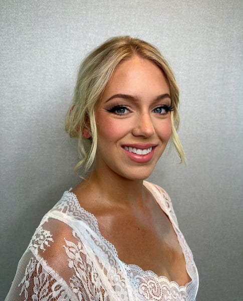 Bridal Makeup One on One Session with Trial, Lashes and Prep – Beauty – photo 3