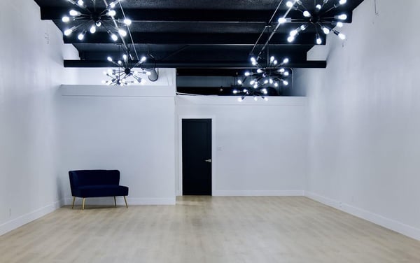 Open Event Studio for Rent with Dance Floor and Free Parking – Venues in Pacifica