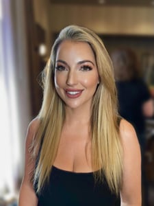 The Luxe On Location Wedding Hair and Makeup Services – Beauty