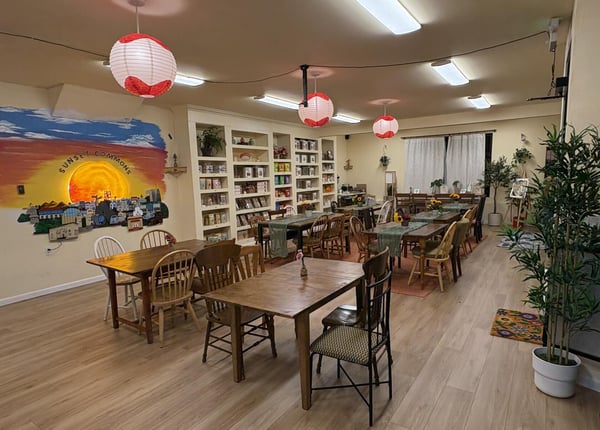 Sunlit Community Cafe Event Space with Craft Tables for 75 – Venues in San Francisco