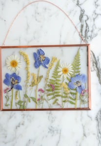 Pressed Flower Frame Artistry (Instructor Travels) – Experiences