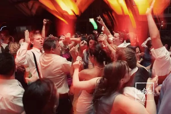Wedding Ceremony Sound and Officiant Microphone Service – DJs – photo 4