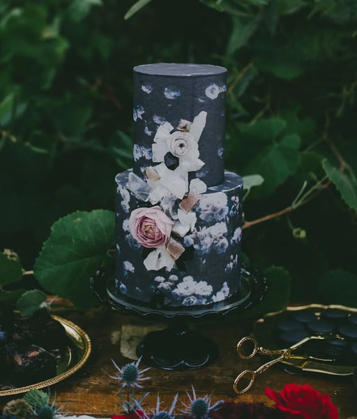 Custom Fondant Wedding Cake Priced per Slice with Tasting – Bakeries – photo 4