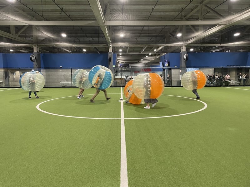 Bubble Soccer Team Bonding Games – Experiences – photo 4
