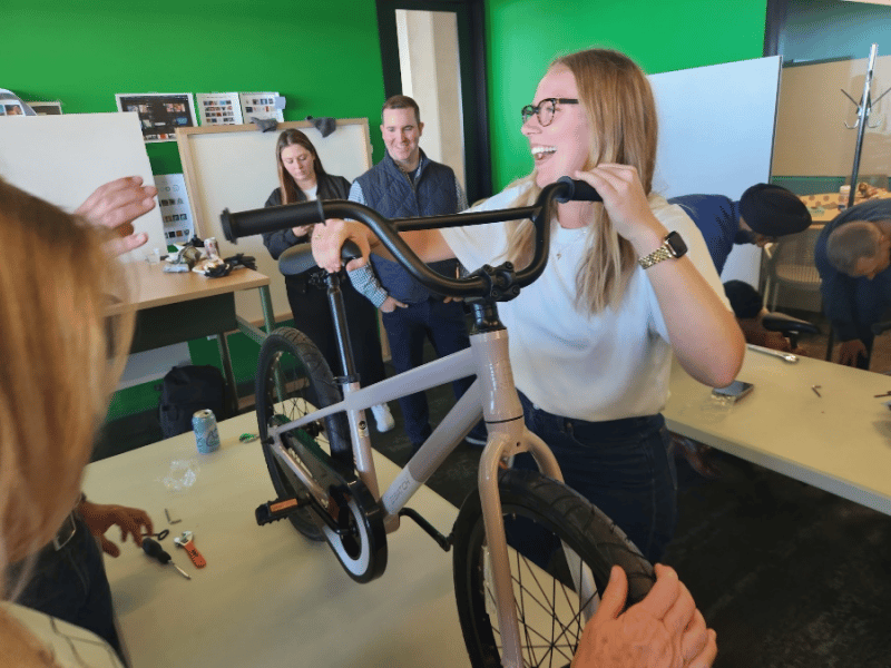 CSR Team Building Bike Donation Build – Experiences – photo 2