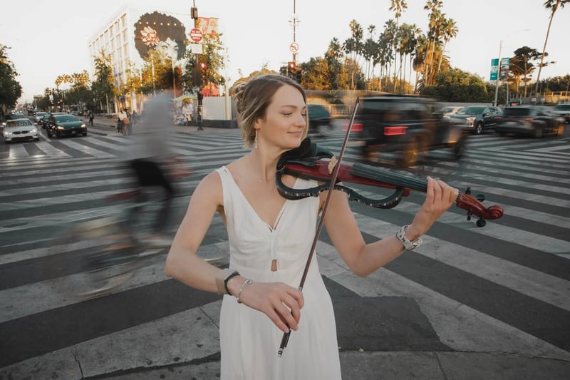 Live Electric and Acoustic Violin for Weddings and Celebrations – Bands – photo 3