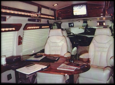 8 Passenger Executive Limousine Van Chauffeured Rental for Events – Transportation