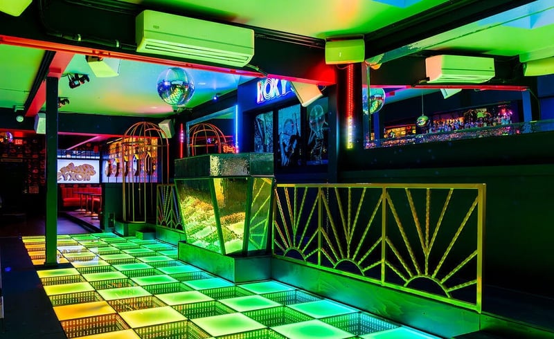 Retro Disco Nightclub with Light-Up Dance Floor and DJ Booth – Venues in San Francisco – photo 3