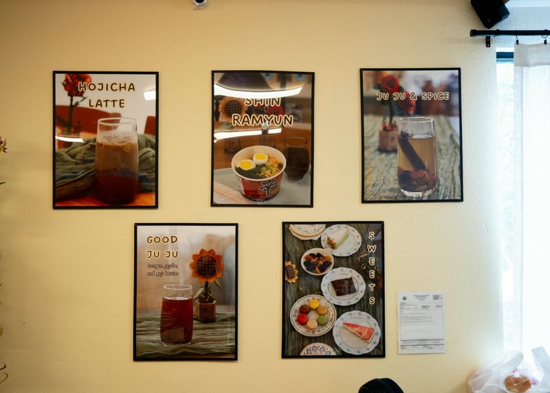 Sunlit Community Cafe Event Space with Craft Tables for 75 – Venues in San Francisco – photo 4