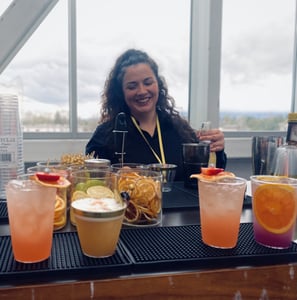 Wedding Mobile Bar with Certified Bartender and Custom Menu – Bar Services