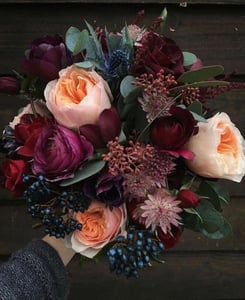 Moody Floral Arrangement Workshop (Instructor Travels to You) – Experiences