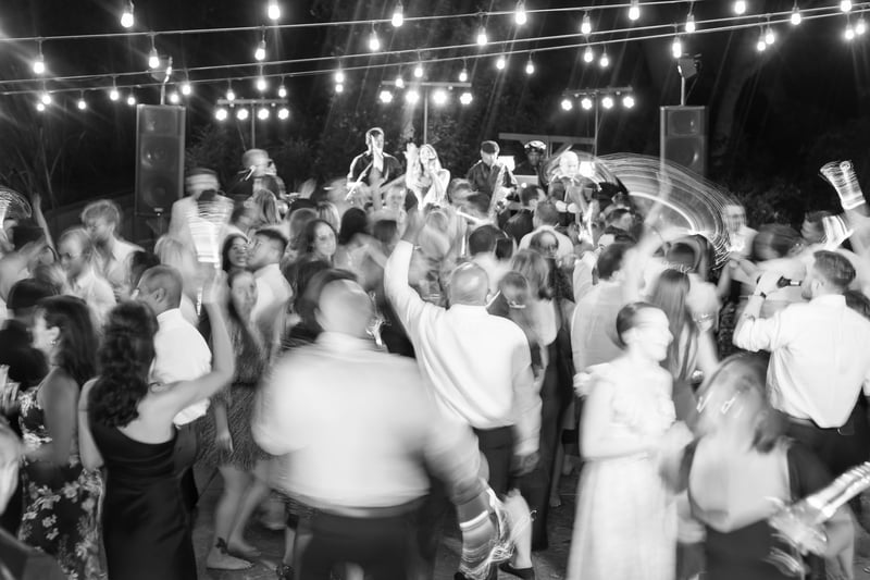 Five-Piece Live Wedding Band Plus Live DJ Reception Package – Bands – photo 3