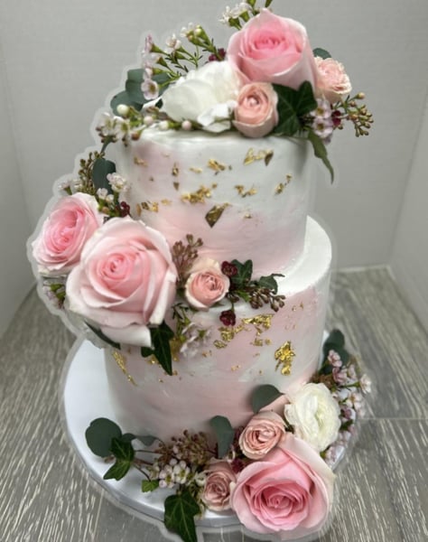 Custom Tiered Wedding Cakes in Buttercream or Fondant by Slice – Bakeries – photo 4