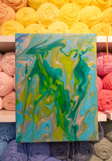 Creative Paint Pouring Workshop for Team Building – Experiences in San Jose – photo 4