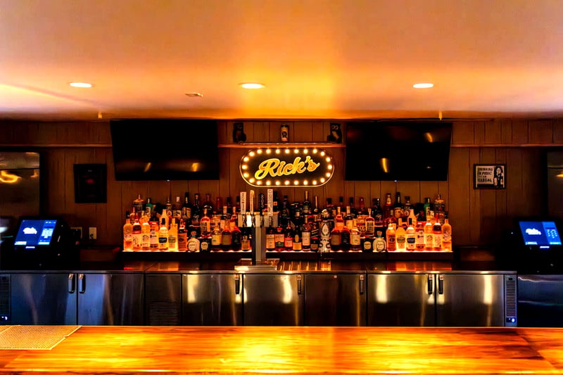 Inviting Bar & Lounge for Celebrations in Marina in San Francisco – Venues – photo 2