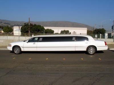 8 Passenger Stretch Limousine Luxury Rental for Weddings & Events – Transportation