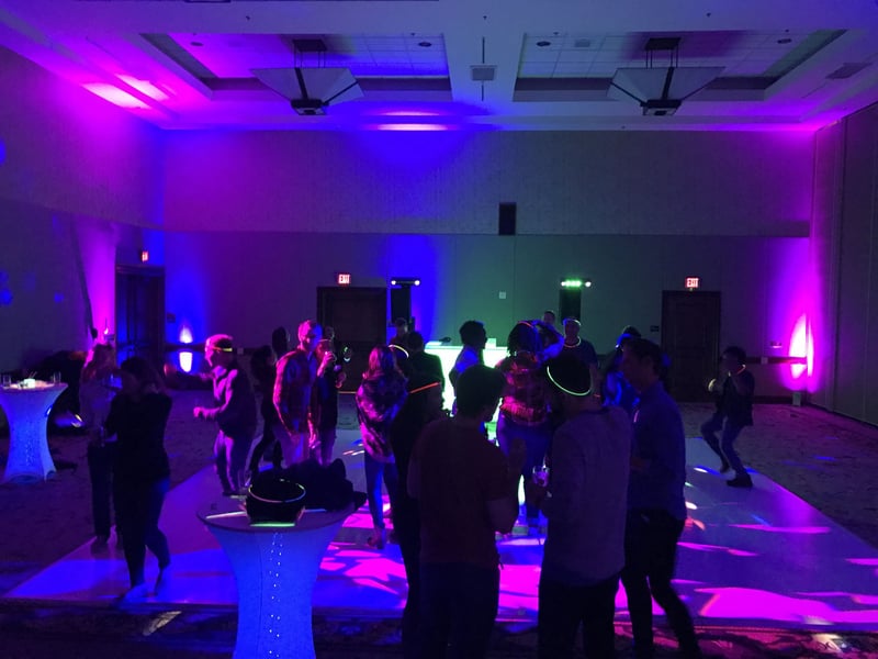 Wedding and Event DJ with MC Services, Sound and Microphones – DJs – photo 4