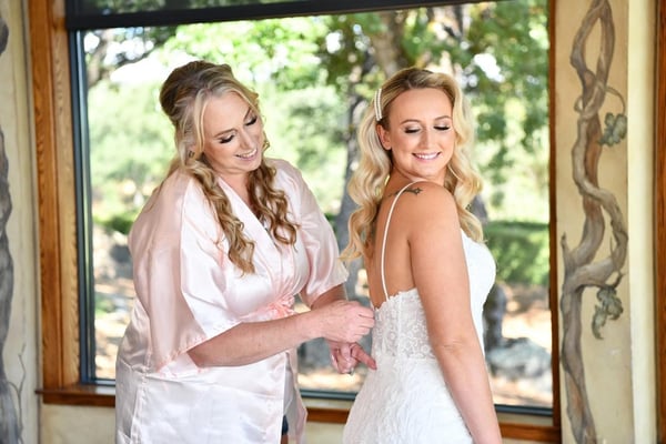 Junior Bridesmaid Hairstyling and Light Makeup for Weddings – Beauty