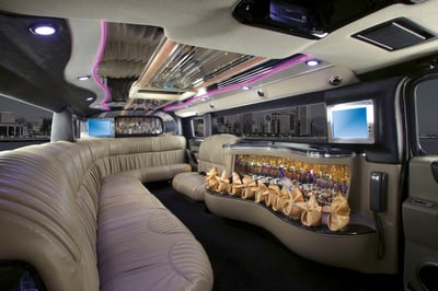 20 Passenger H2 Hummer Premium Rental for Weddings & Celebrations – Transportation