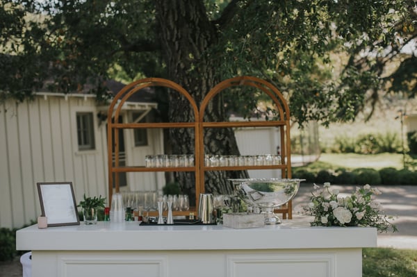Altar and Arch Rental for Ceremonies, Weddings and Garden Parties – Rentals