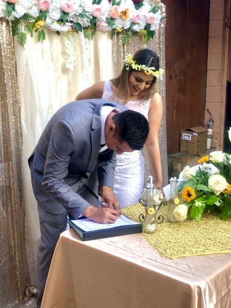 Bilingual English and Spanish Civil Wedding Ceremony Officiant – Officiants – photo 4