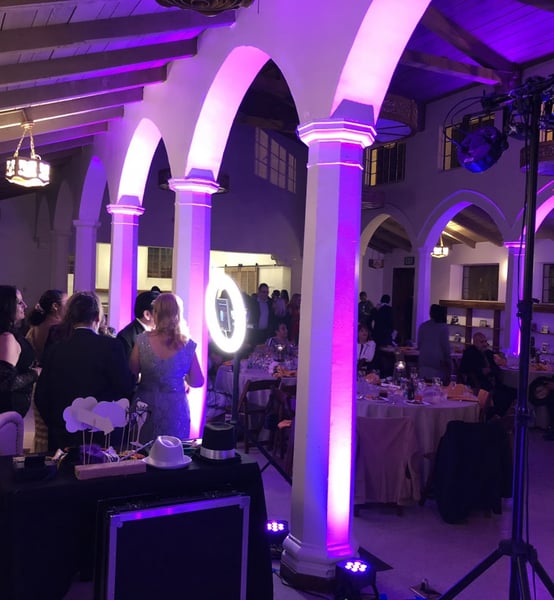 Five-Hour Wedding DJ, MC and Open Air Photo Booth with Prints – DJs – photo 3