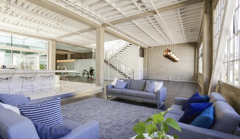 Two-Floor Corporate Event Space with Patio and Conference Room – Venues in San Francisco
