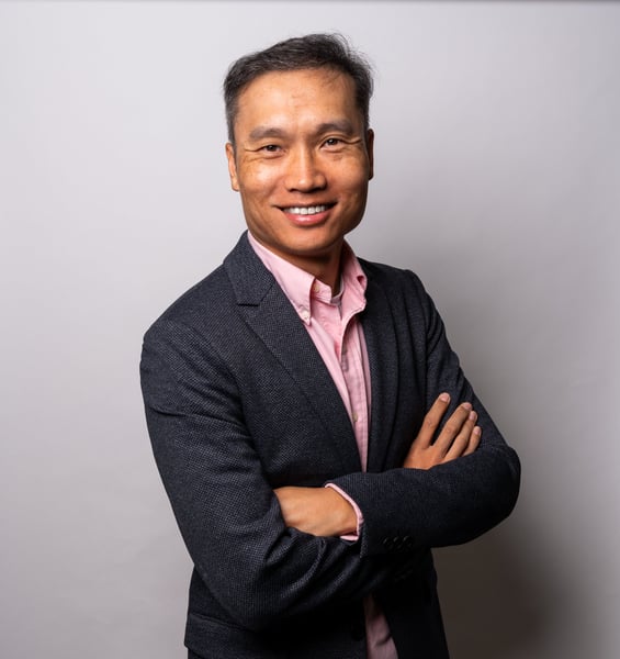Executive Portraits in Three Outfits – Photography – photo 4