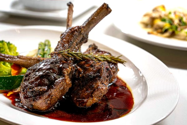 Intimate Restaurant | Private Events in Downtown – Venues in South San Francisco