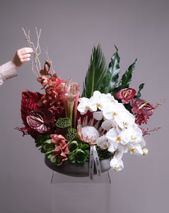 Grand Icon Tropique for Modern Weddings and Celebration Events – Florists