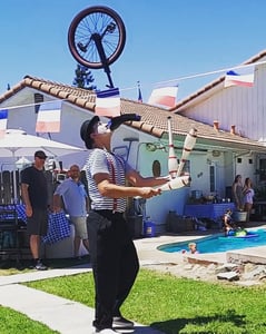 Cirque Variety Show for Corporate and Family Events – Entertainers