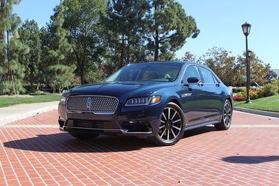 Lincoln Continental Luxury Rental for Celebrations & Group Travel – Transportation