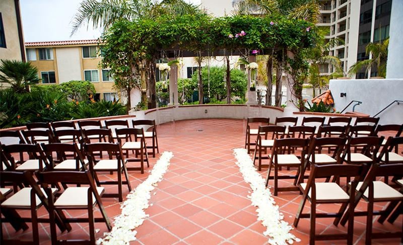 All-Inclusive Wedding Package for 50 Guests with Sun Room Terrace – Venues in La Jolla