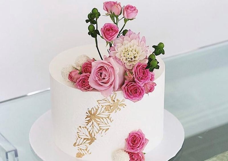 Buttercream Wedding Cake by the Slice for Weddings and Parties – Bakeries – photo 2