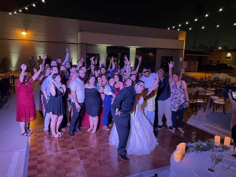 Five-Hour Wedding DJ, MC and Open Air Photo Booth with Prints – DJs – photo 4