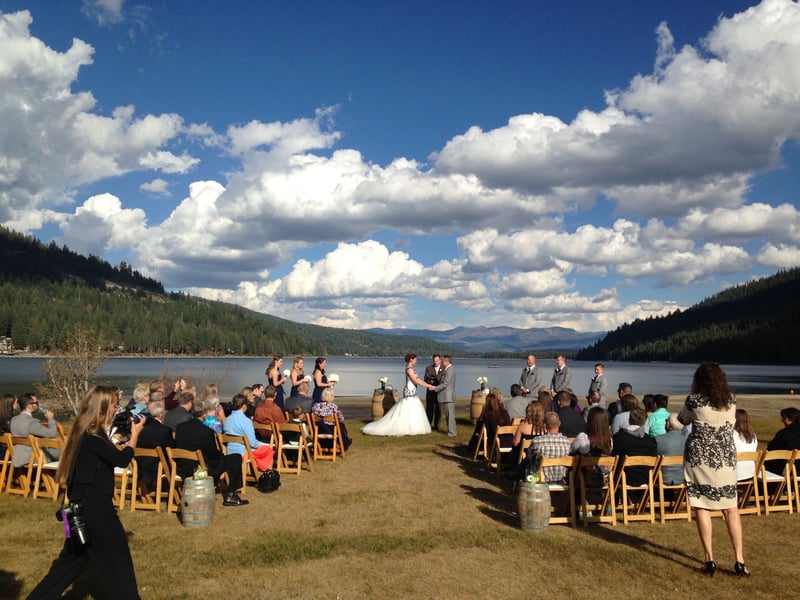 Digital Photo Booth Rental for 3 Hours with Attendant and Prints – DJs – photo 2
