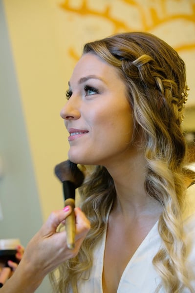 Elopement Bridal Hair and Makeup, On-Location Wedding Day Styling – Beauty – photo 3